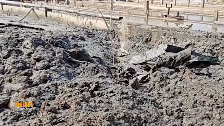 Indian Air Force aircraft crashes in Chennai