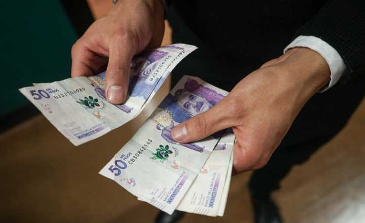 Si el salario mínimo de lo que quiere el Gobierno, inflación crecería 1,5% de más