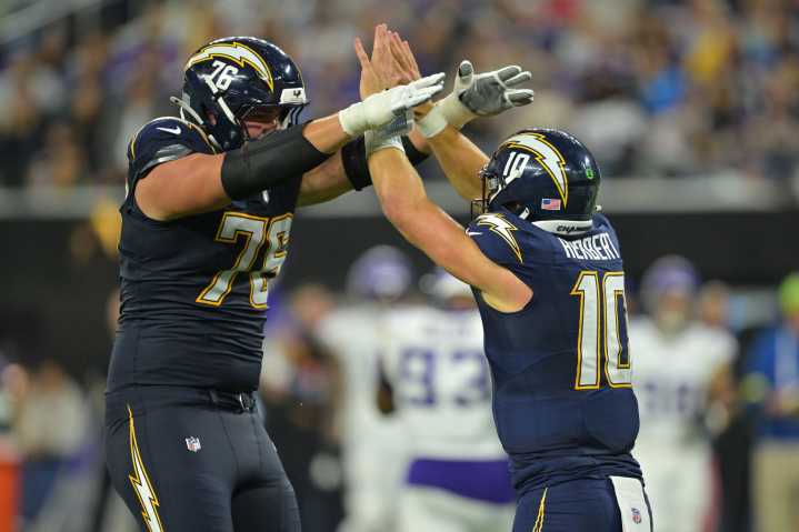 Joe Alt Injury Update: Chargers Star Tackle Carted Off After Leg Injury