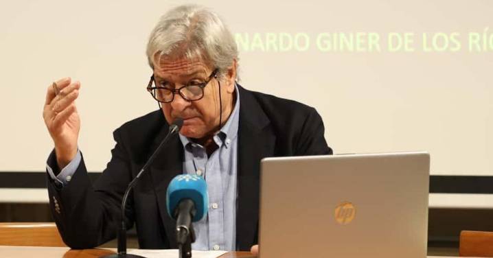 Salvador Moreno Peralta reivindica la figura del malagueño Moreno Villa en la Generación del 25