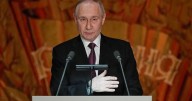 Vladimir Putin health fears raised as ‘bulging veins’ spotted on thin hand