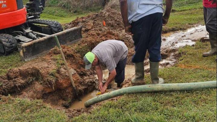 Some Kentwood residents under boil advisory after water main break