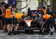 Piastri presiona a Hamilton y saldrá primero en Catar