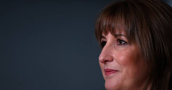 Workers, savers and those with high-value properties 'losers' in Autumn Budget