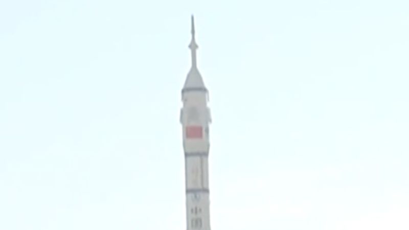 China successfully launches Shenzhou