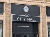 Aurora panel recommends banning immigration agents from city property
