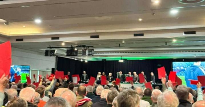 Celtic AGM abandoned after major shareholder protest