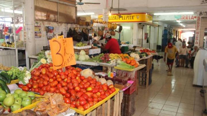 Mantienen locatarios de Mercado Miguel Hidalgo, en Rosario, promociones todo el año a fin de mejorar las ventas