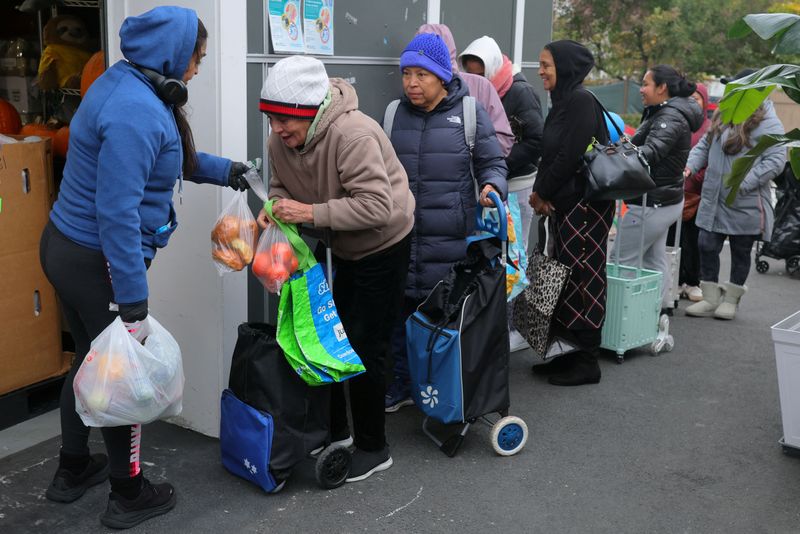 USDA says it is working to comply with court order to pay food aid benefits