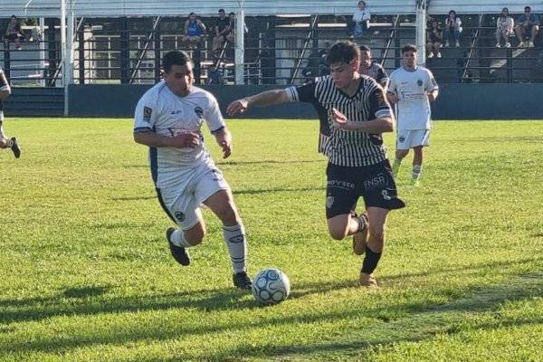 La Emilia y Somisa no se sacaron ventajas en el duelo de arriba