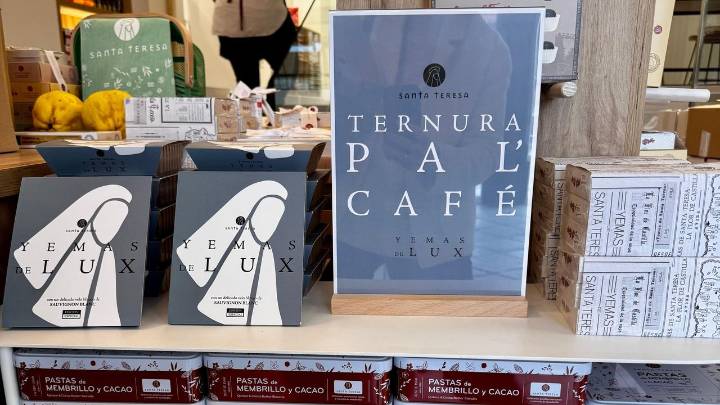 Yemas de «Lux» al Sauvignon Blanc: nace una edición limitada de este postre centenario inspirada en Rosalía