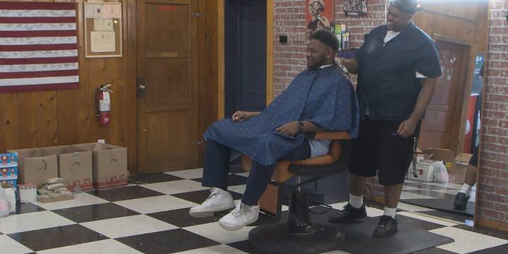 New Roads barbershop owner creates food pantry to help community