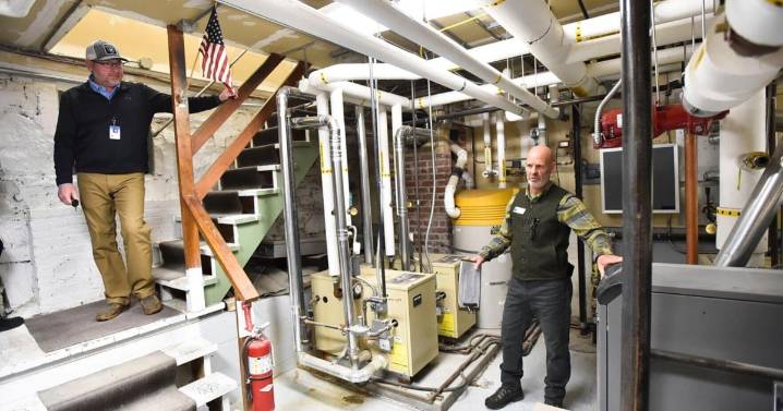 Teachers warn lawmakers of crisis fueled by behavior issues, low pay and failing facilities