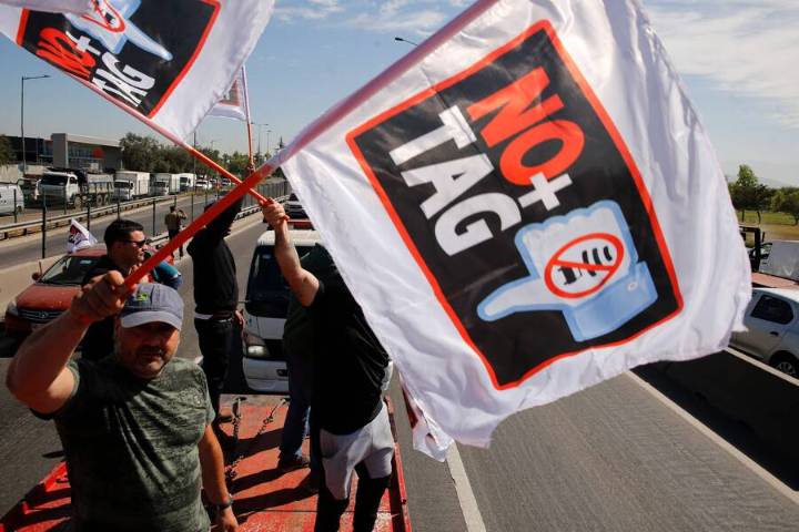 Gloria Hutt advierte que eliminar multas TAG “pone en riesgo el sistema de concesiones”