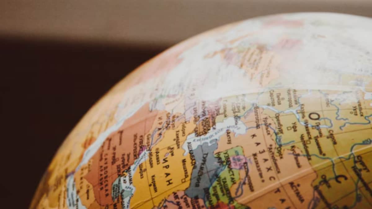 GK Quiz: Can You Guess Which Country Is Located At The Centre Of The Earth?