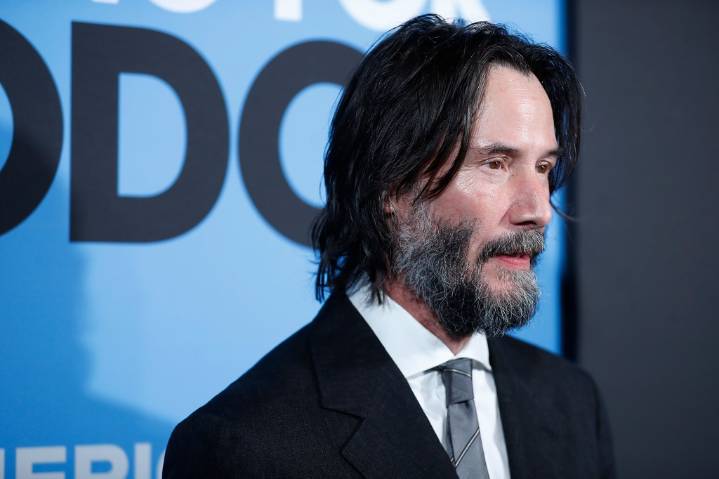 Keanu Reeves stripped down and got bloody at end of his Broadway play