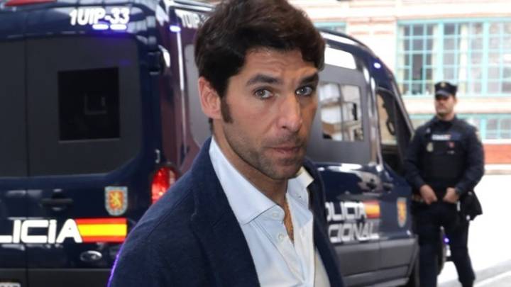 Cayetano Rivera rompe su silencio tras su accidente: "No es cierto nada de lo que se dice"