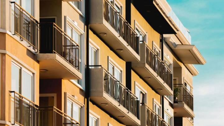 Patrimonio ofrece a Urbanismo sus inmuebles para crear vivienda