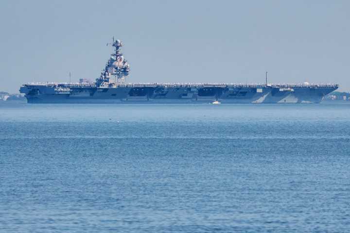 Portaviones USS Gerald R. Ford ingresa al mar Caribe para operaciones del Comando Sur