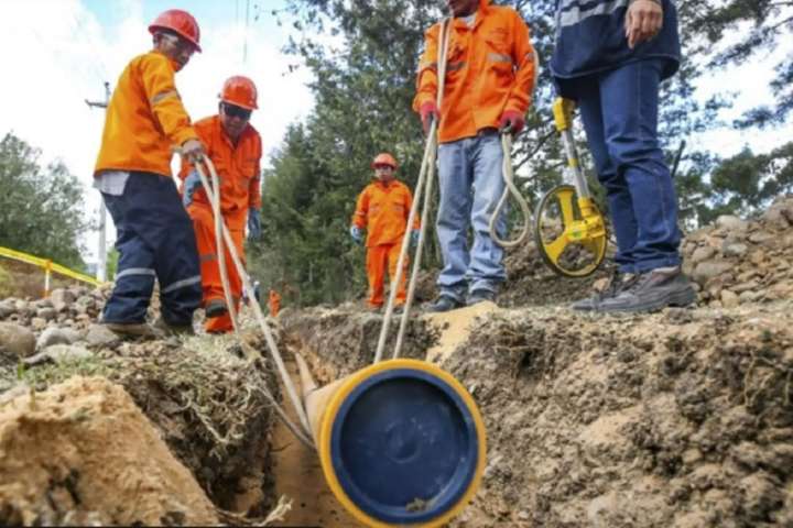 Impulsan proyecto de masificación de gas natural para Puno