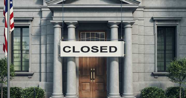 West Virginia Chief Justice Declares Half-Day Judicial Holiday Nov. 26