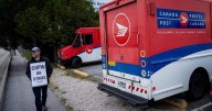 Canada Post says it’s lost over $1B so far this year amid strike action