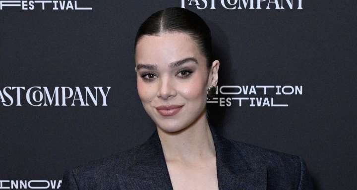 Hailee Steinfeld Talks Learning Her Grandfather Is Half Black While Filming ‘Sinners’ | Hailee Steinfeld, Sinners