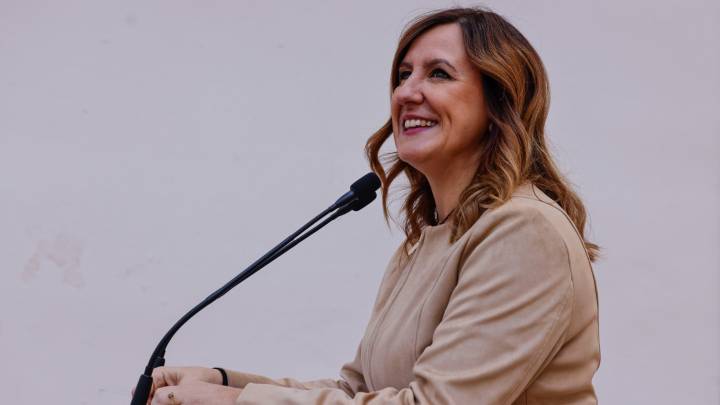 La alcaldesa de Valencia recuerda al PSOE que debe asumir responsabilidades por la DANA