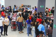 Tiendas en Maturín lucen desbordadas de compradores por descuentos de fin de semana