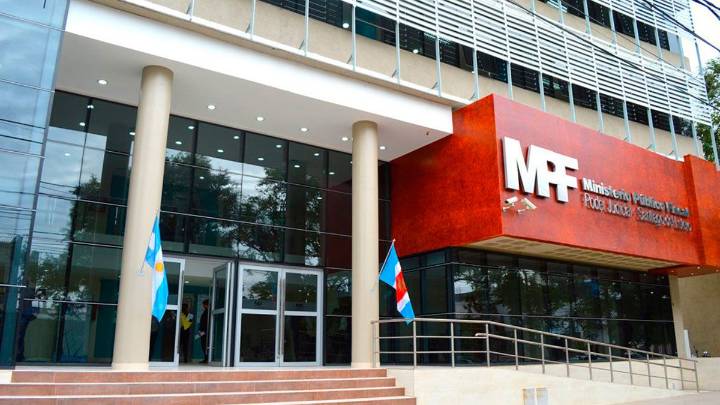 Falsa abogada estafó en 10 millones de pesos a matrimonio que buscaba una casa del IPVU