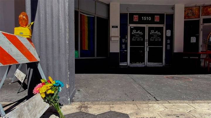 Trágica persecución policial en Estados Unidos dejó cuatro muertos y once heridos