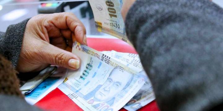 Todos los aumentos y bonos para el sector público incluidos en el Presupuesto de 2026 aprobado