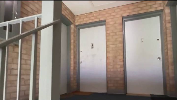 Madre recibe 4 años de prisión por encadenar a sus hijos