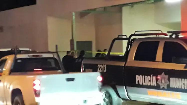 Joven es hospitalizado grave tras ser golpeado con un tolete en la colonia Héroes