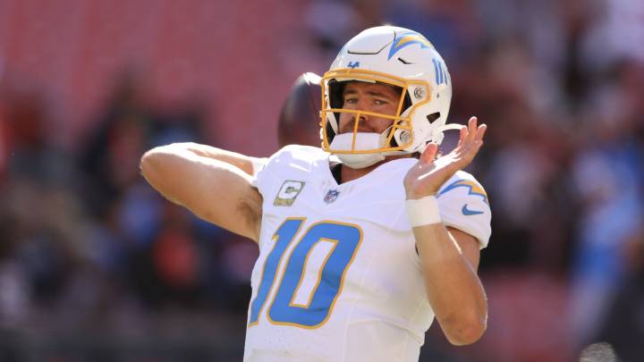 Fantasy Football Week 11: Chargers vs. Jaguars, Bears vs. Vikings, and other matchups to exploit