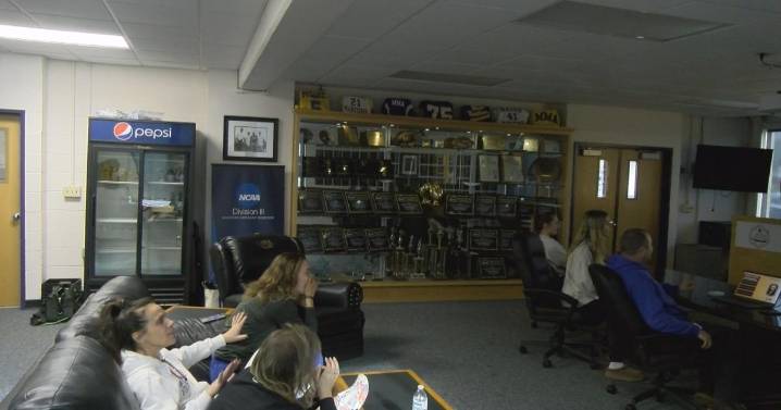 Maine Maritime Volleyball wins second straight title, ready for NCAA tournament