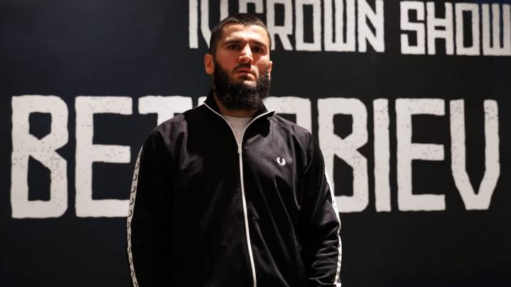 Artur Beterbiev resta importancia a victoria de Benavídez: “Nada nuevo”