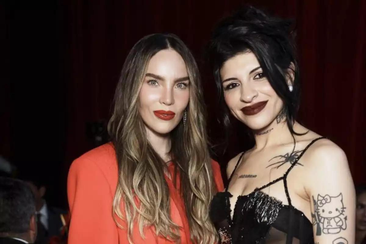 Belinda y Cazzu se encuentran por primera vez y posan juntas en México
