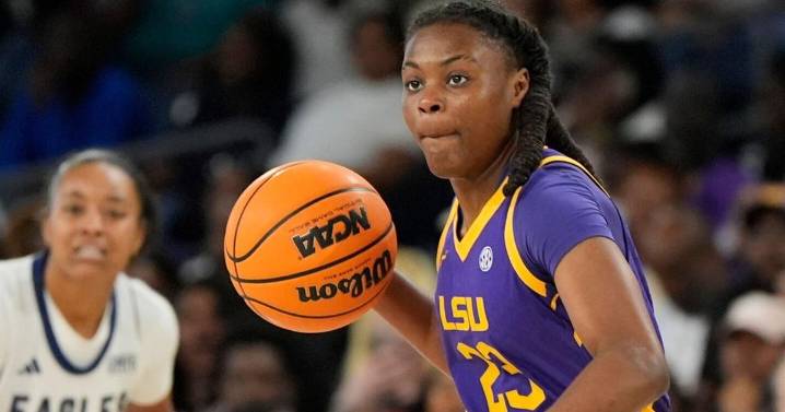 The numbers behind the LSU women's strong offensive start