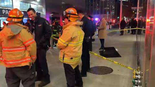 Midtown parking garage explosion leaves 1 person in serious condition, FDNY officials say