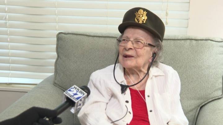 106-year-old WWII veteran among those honored at assisted living facility