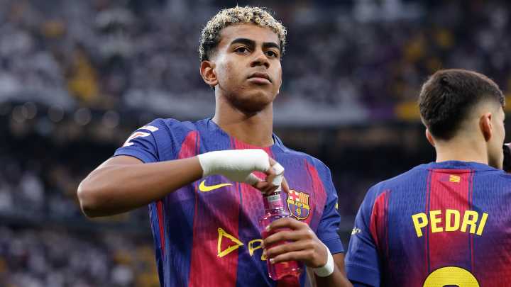 Paco Jémez no se corta con Lamine Yamal: "Una colleja a tiempo viene fenomenal"