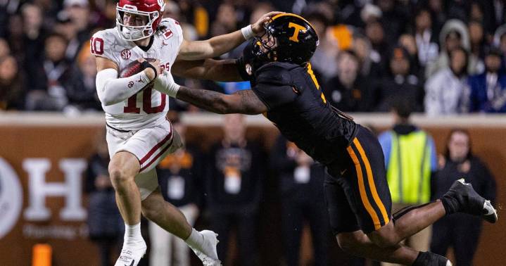 OU football No. 12 in 1st College Football Playoff rankings of 2025