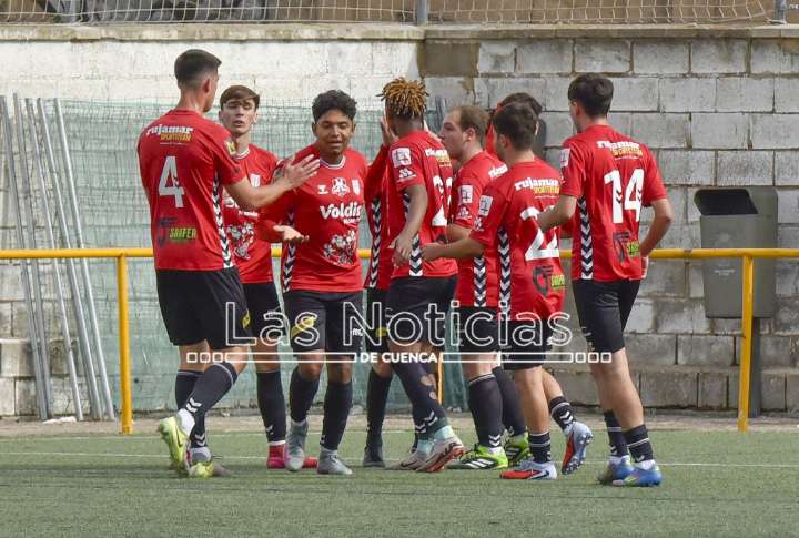 El San José Obrero se impone al Toledo B y recupera sensaciones (1