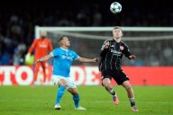 Napoli no pasa del empate con el Eintracht Frankfurt