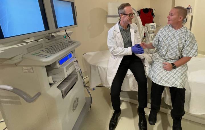 Why a CT hospital offers patients with chronic pain an alternative