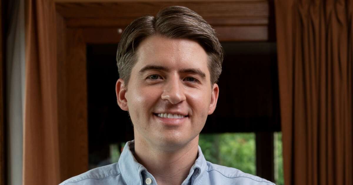 Wettach pushes ethics reform plan, says rivals’ fall short