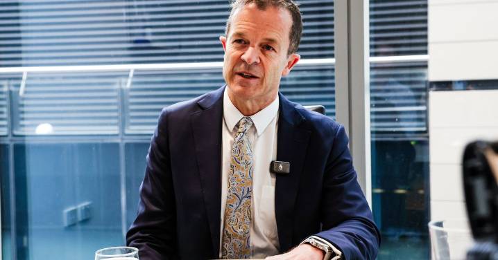 NSW Opposition Leader Mark Speakman to quit hours after claiming rumours of his political death were 'grossly exaggerated'