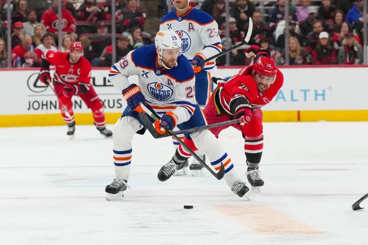 Deadspin | NHL roundup: Leon Draisaitl's heroics lift Oilers past Hurricanes in OT
