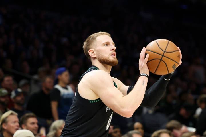 Bet365 Bonus Code WEEK365: Get $200 Bonus For NBA, NCAAF, Raiders